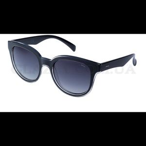 INVU black Filter Cat sunglasses